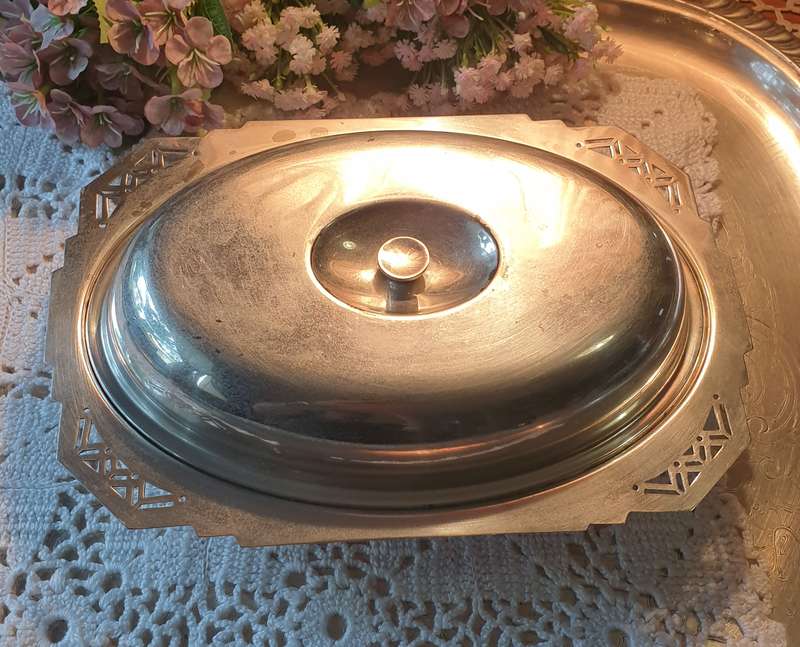 SILVER PLATED SERVING BOWL WITH LID