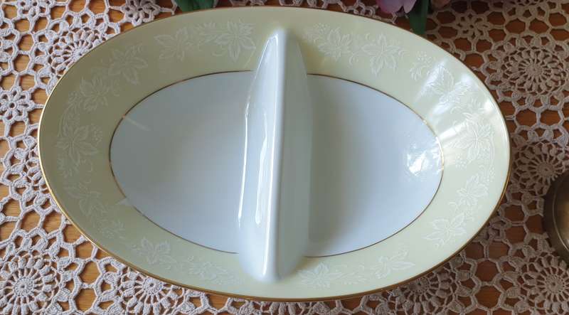Vintage Noritake `Annulaire` Serving Bowl  Made In Japan