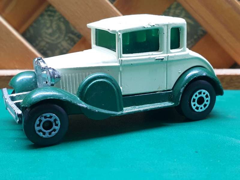 MATCHBOX - Model A Ford 1979    No 73
