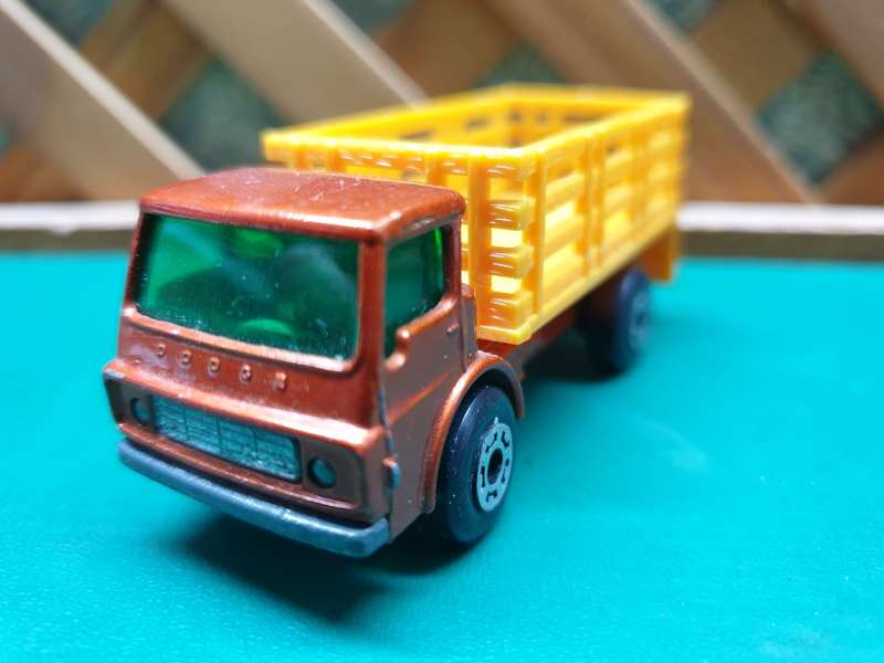 MATCHBOX -  Cattle truck 1976    No 71