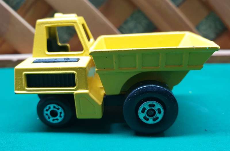 MATCHBOX -  Site Dumper   1976   No 26