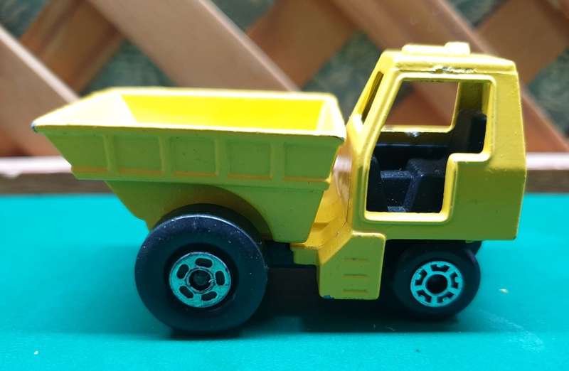 MATCHBOX -  Site Dumper   1976   No 26