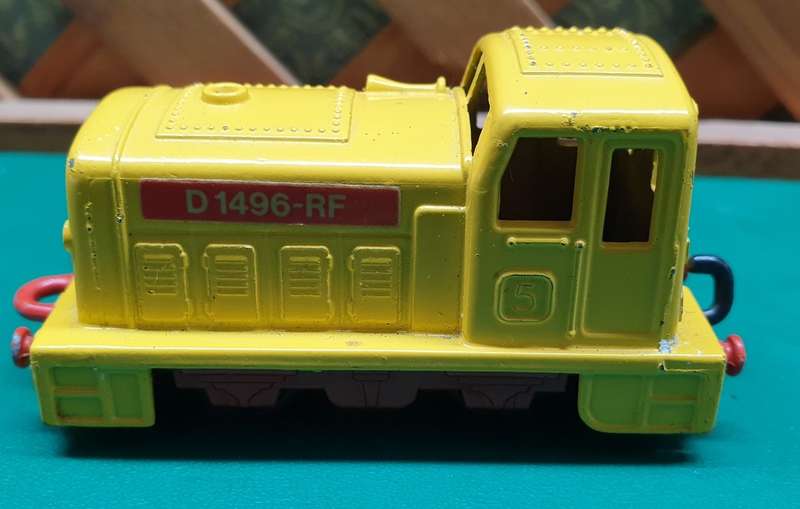 MATCHBOX -  Shunter Loco     1978   No 24
