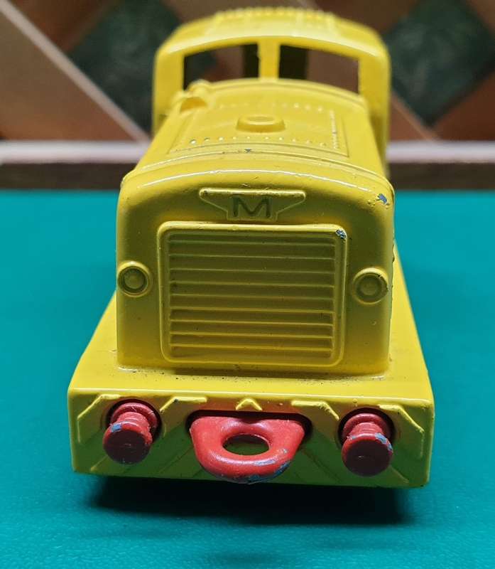 MATCHBOX -  Shunter Loco     1978   No 24