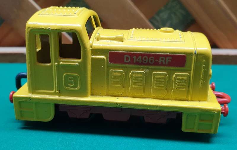MATCHBOX -  Shunter Loco     1978   No 24
