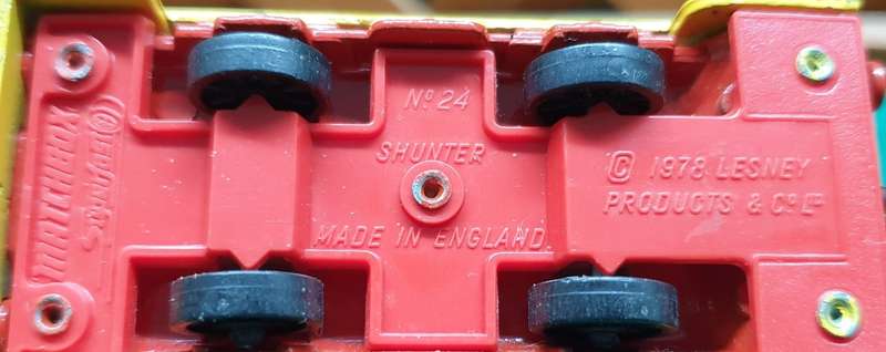 MATCHBOX -  Shunter Loco     1978   No 24