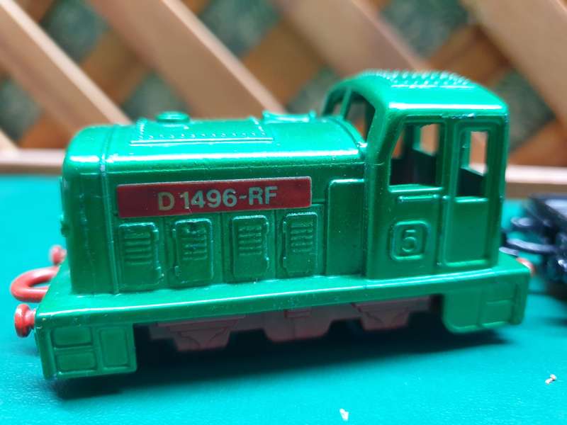 MATCHBOX -  Shunter No 24    1978 AND  Flat car 1978 AND Passenger Coach 1978 No44