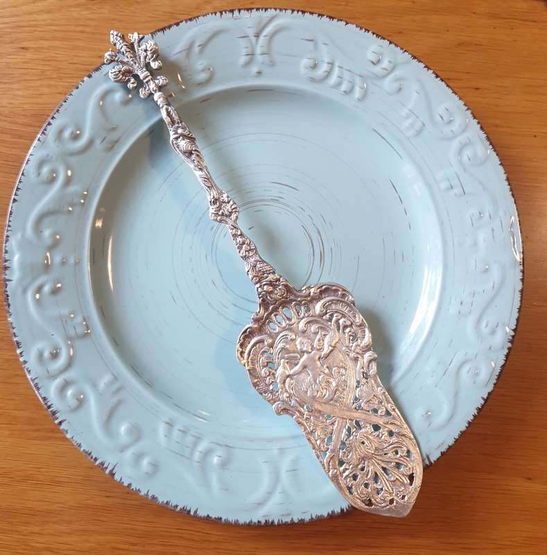 Vintage Italian Ornate Silver Plated Cake Serving Knife, Italian Silver Wedding Cake Knife