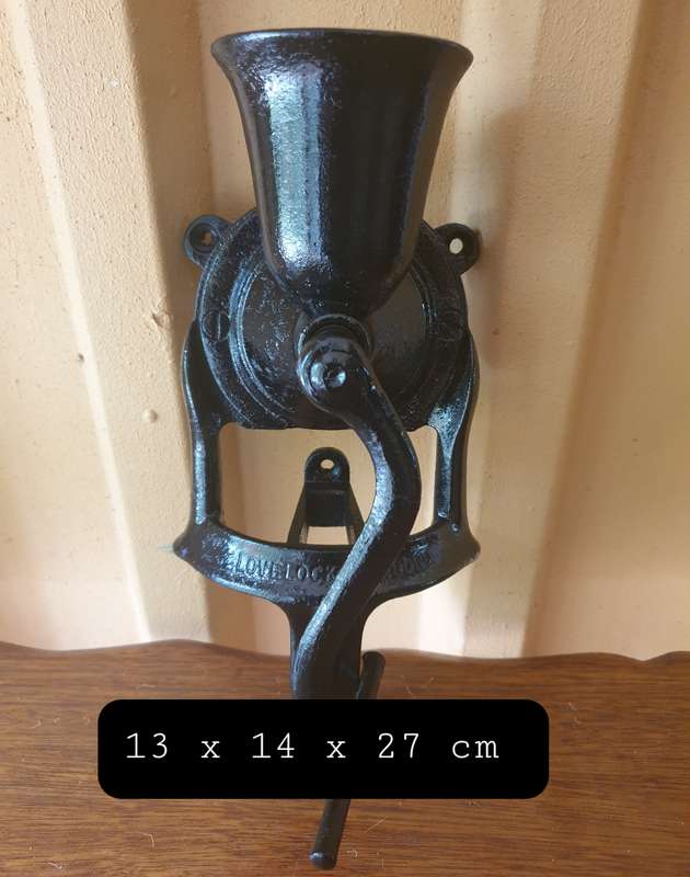 Antique  coffee grinder | BARGAIN AT THIS PRICE |