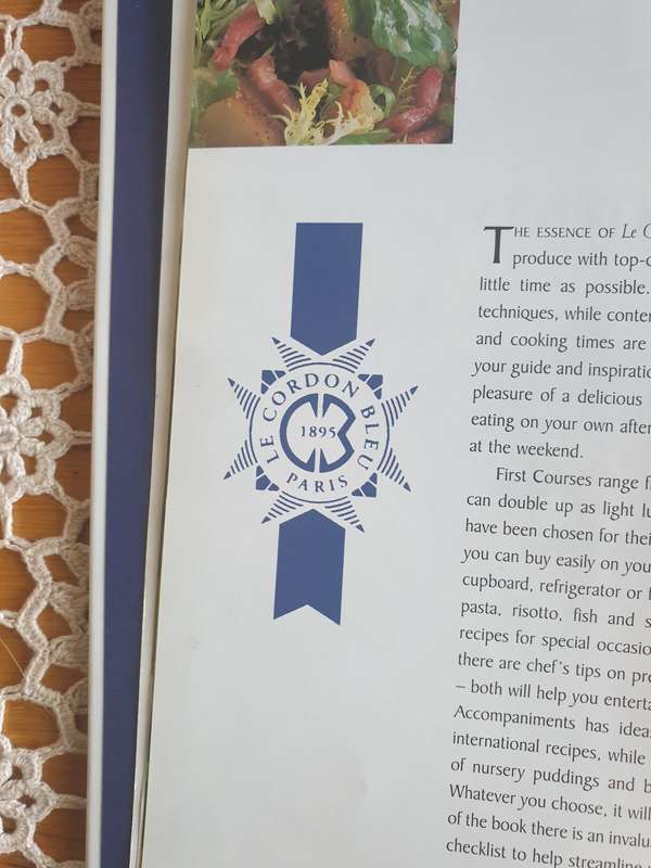 Le Cordon Bleu Quick Classics Book by Jeni Wright