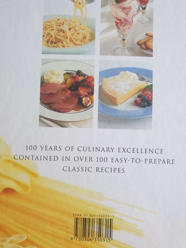 Le Cordon Bleu Quick Classics Book by Jeni Wright