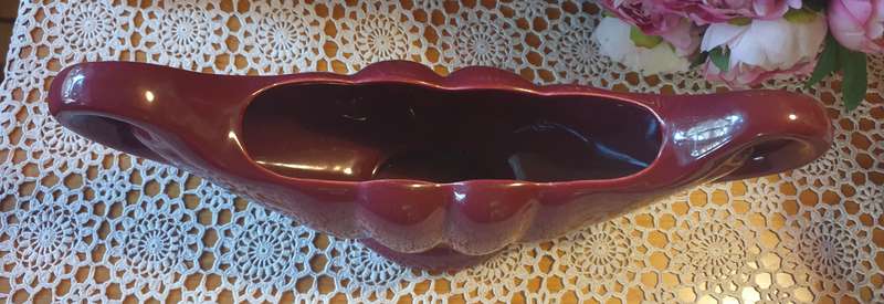 Scalloped Vase Burgundy | 1960'S |