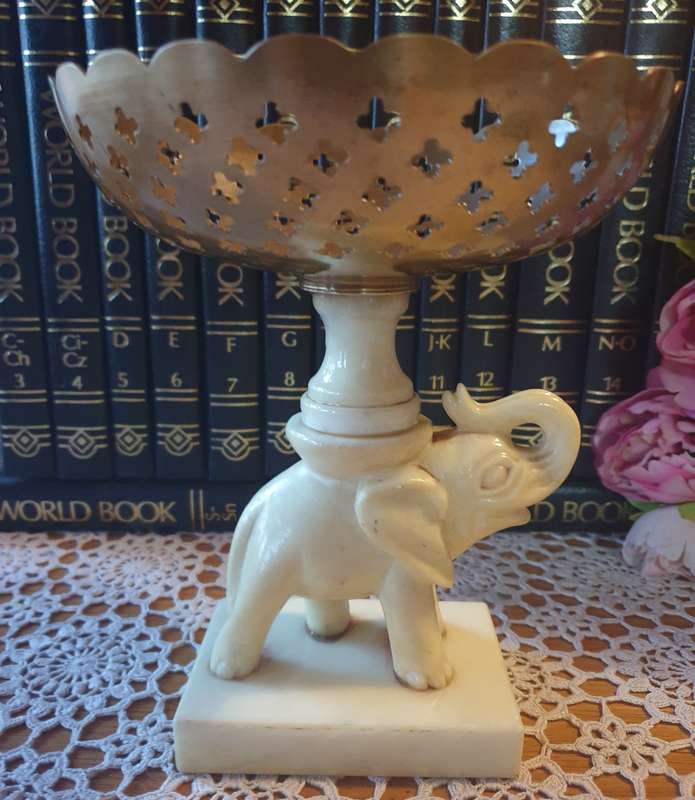 Marble elephant | brass bowl |