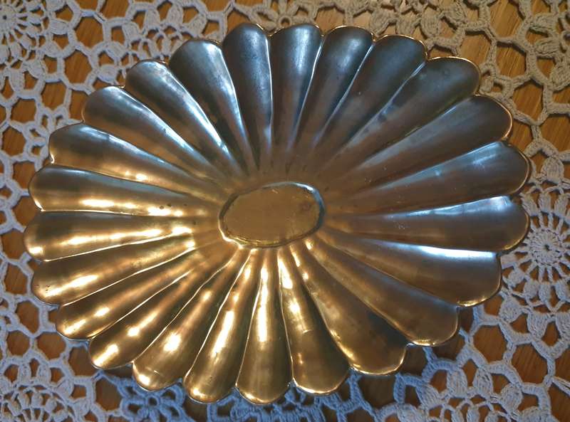 Brass Pedestal Bowl, Footed Trinket Dish, Scalloped Edge Jewelry Tray, Vintage Scallop Solid Brass B