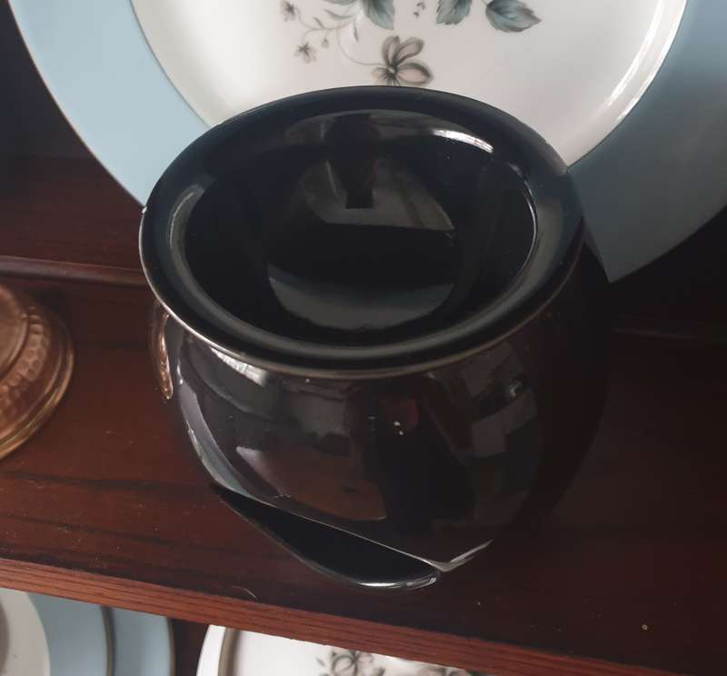CERAMIC BLACK CANDLE BURNER
