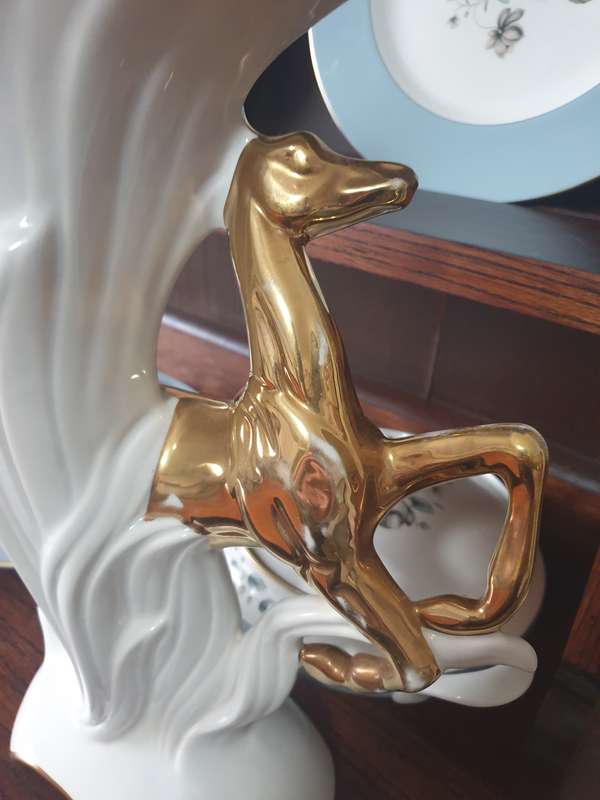 VINTAGE ITALIAN DEER ORNAMENT VASE | 24 CT GOLD | 01