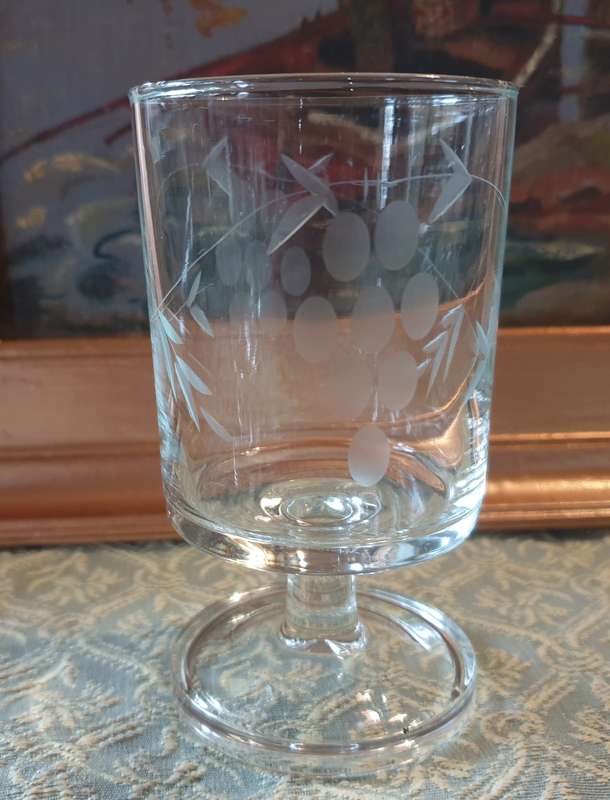 6 Vintage french stem glasses