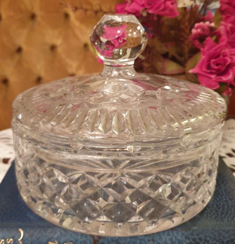 Waterford Giftware Crystal |  Candy Box & Lid |  Very Nice!