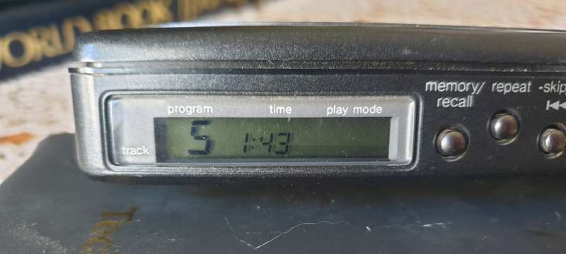 ONLY ONE FOR SALE IN SOUTH AFRICA - ULTRA RARE   Technics SL-XP6 CD WALKMAN
