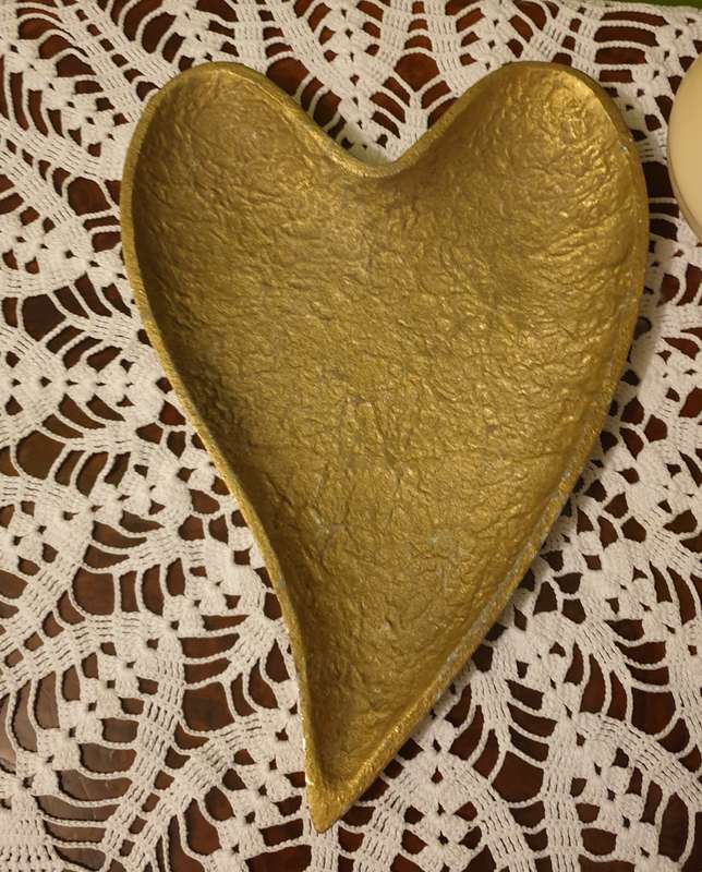 Metal Gold Heart Shape Bowl
