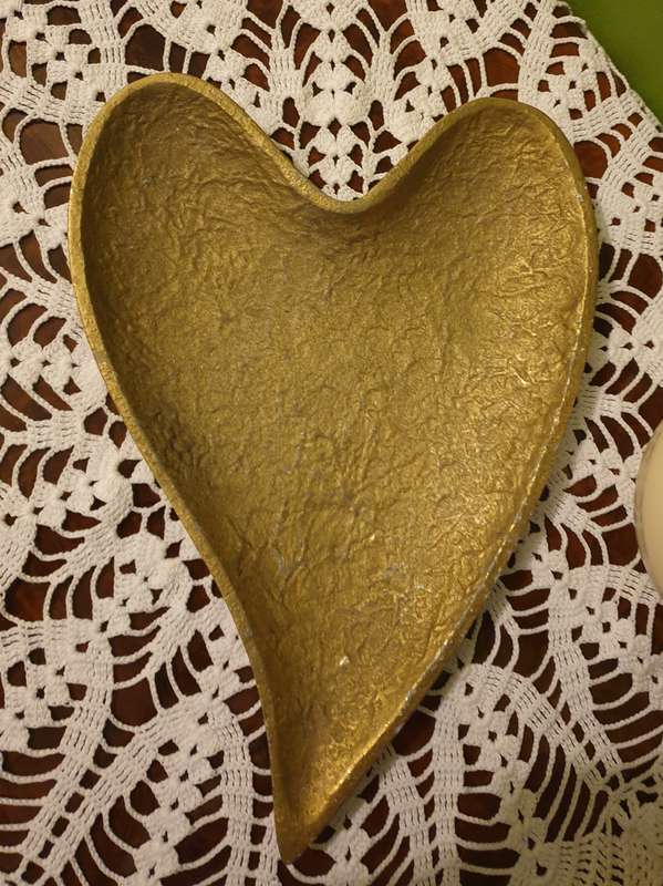 Metal Gold Heart Shape Bowl