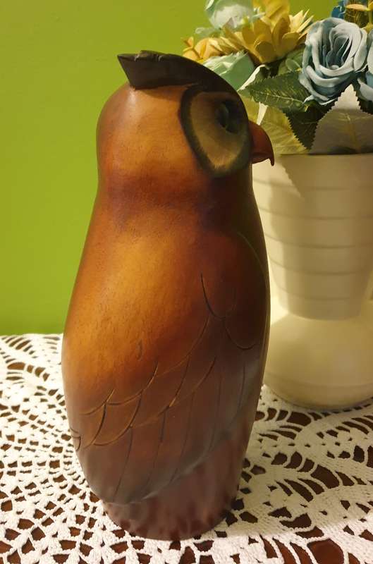 Large Feathers of Knysna Gallery carved and hand painted Ltd Owl