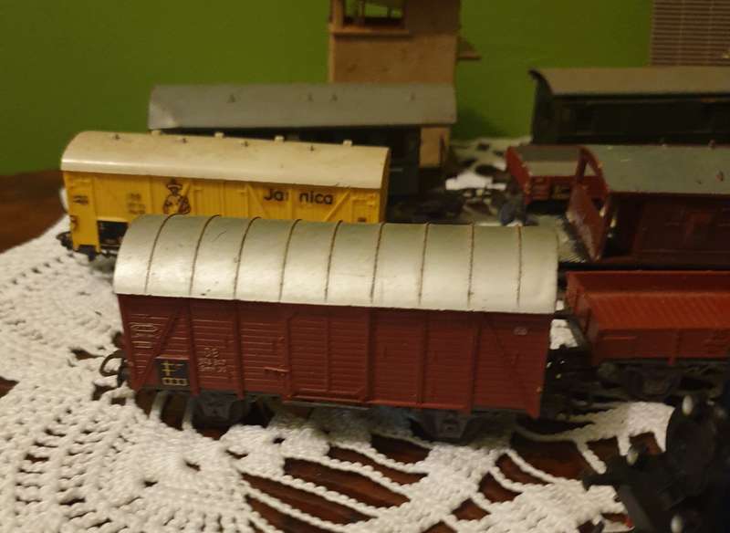 Märklin Locomotive and coaches etc | not tested | rare find |