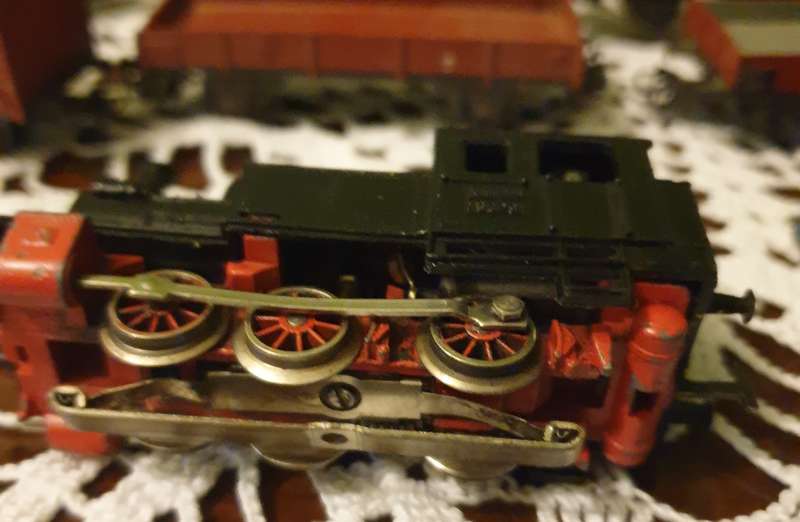 Märklin Locomotive and coaches etc | not tested | rare find |