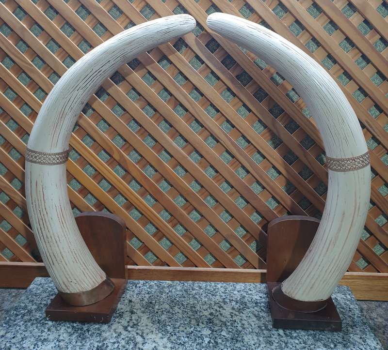 Resin Artwork | Pair of Large Faux Ivory Elephant for Household, Shrine, Altar, Decor
