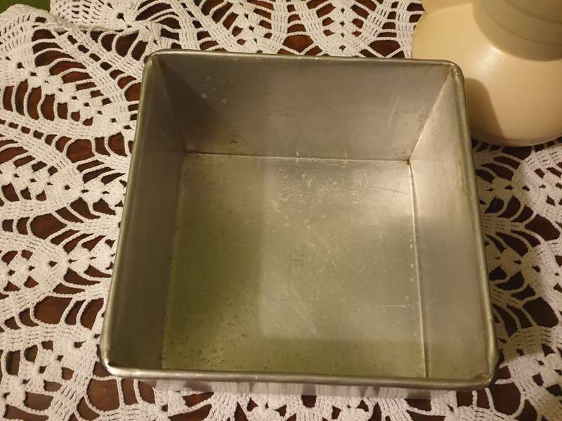 CAKE PAN