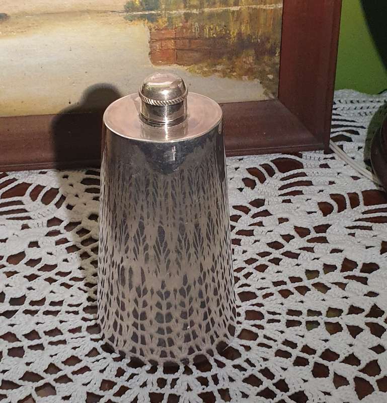 SILVER PLATED FLASK BOTTLE | VERY GOOD CONDITION |