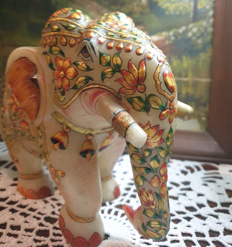 Hand-Painted Marble Elephant - A Masterpiece of Artistry on Stone |02|