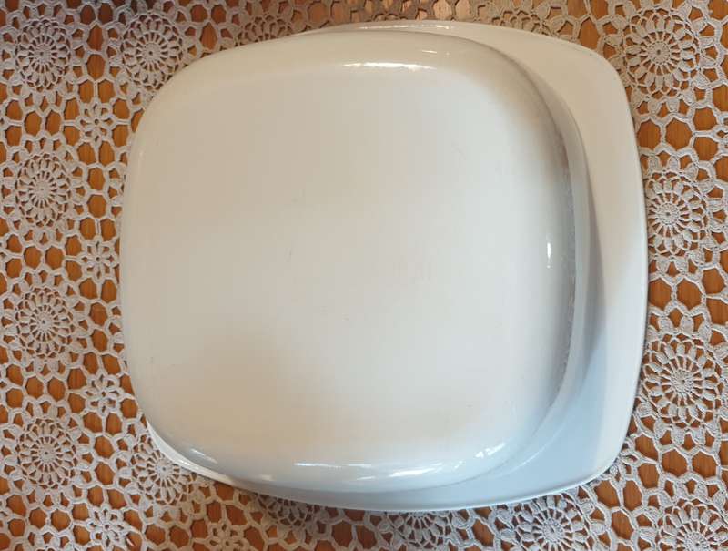 Corning Ware  Blue Cornflower Dutch Oven Bowl with Lid
