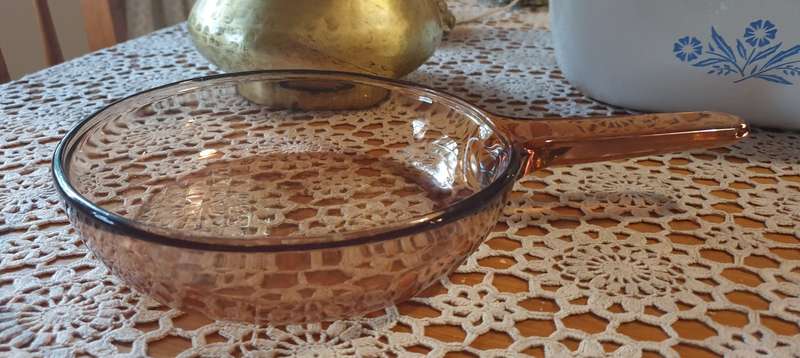 Corning Ware Vision Amber  Waffle Bottom Frying Pan Skillet