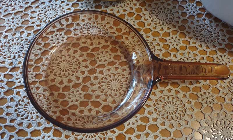 Corning Ware Vision Amber  Waffle Bottom Frying Pan Skillet