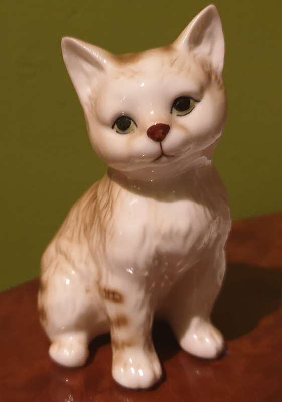 Vintage Kitty Bone China Ornament