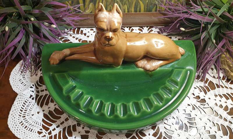 An ashtray for cigar, porcelain, dog, art deco, 1940s.