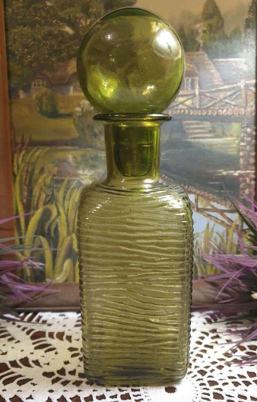 Anchor Hocking Avocado Green  Glass Decanter