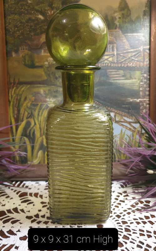Anchor Hocking Avocado Green  Glass Decanter