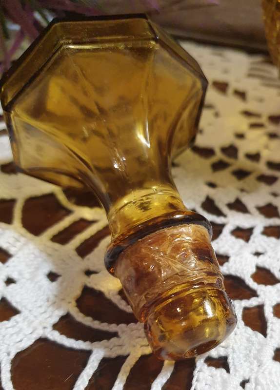 Vintage Italian Decanter Genie Bottle Amber Diamond Design