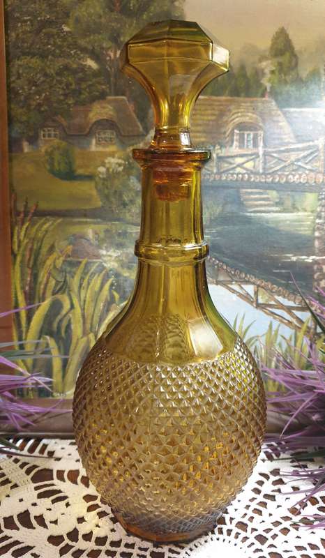 Vintage Italian Decanter Genie Bottle Amber Diamond Design