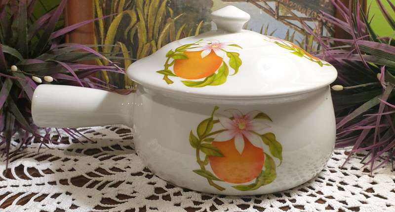 Vintage Porcelain Pot By Tradition CNP France  | 01 |
