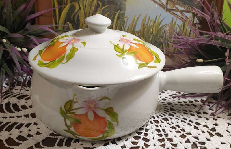 Vintage Porcelain Pot By Tradition CNP France  | 01 |