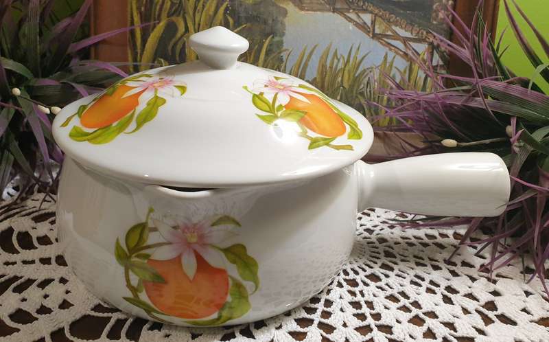 Vintage Porcelain Pot By Tradition CNP France  | 01 |
