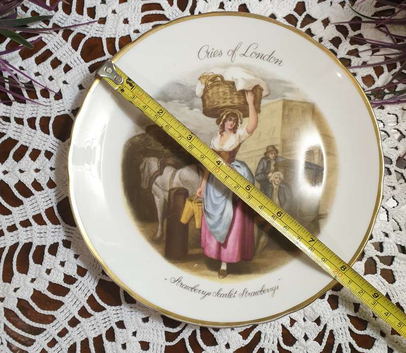 SET OF TUSCAN WALL PLATES