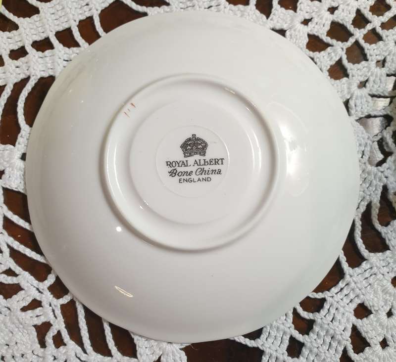 Royal Albert Vintage Teacups and Saucers | Bone China | Yellow  |