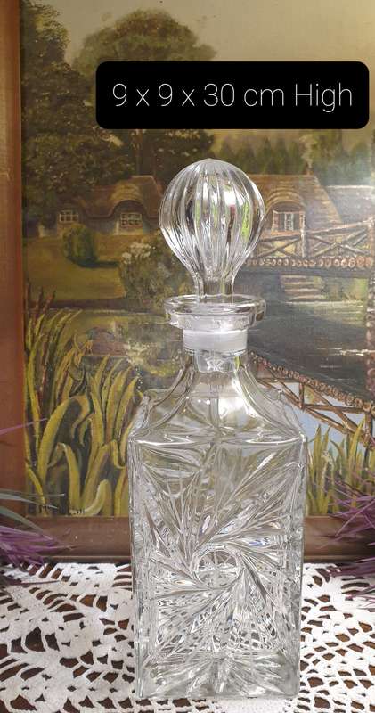 CRYSTAL DECANTER
