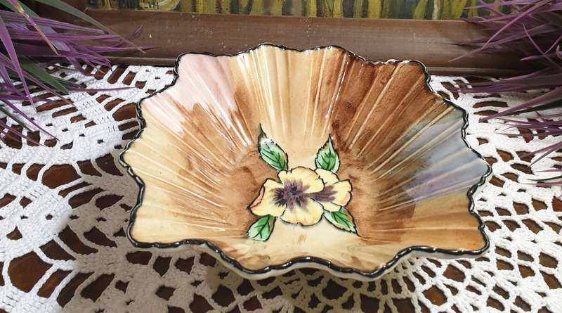 TUNSTALL CANDY BOWL