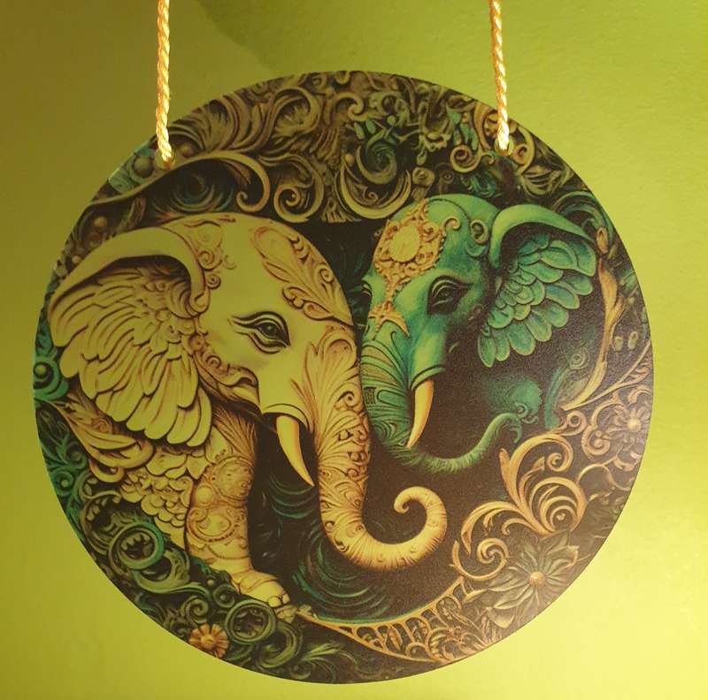 1pc Vibrant ELEPHANTS Stained Glass | PLASTIC |