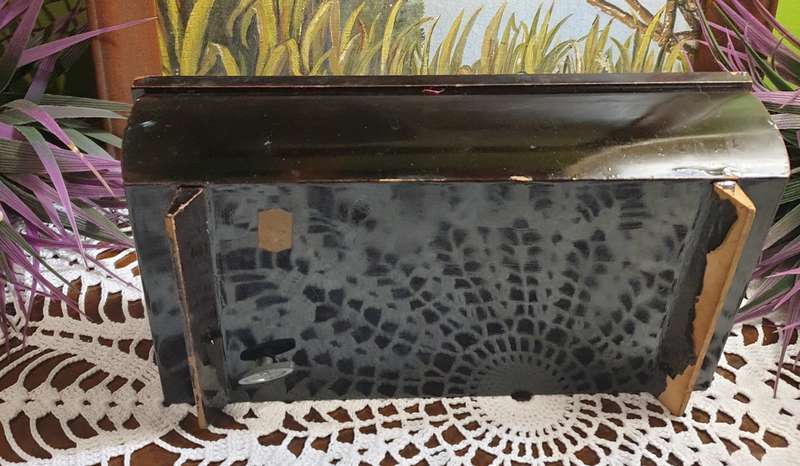 Japanese Jewelry Box  (1940-1970)